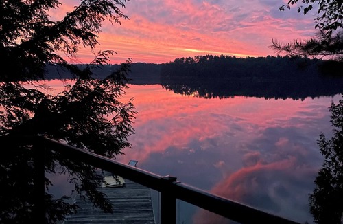 Seguin Cottage | Lake Joseph Retreat