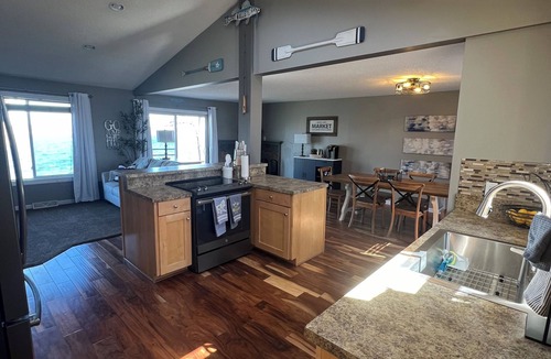 Maple Lake Cabin | Lake Life is for Everyone