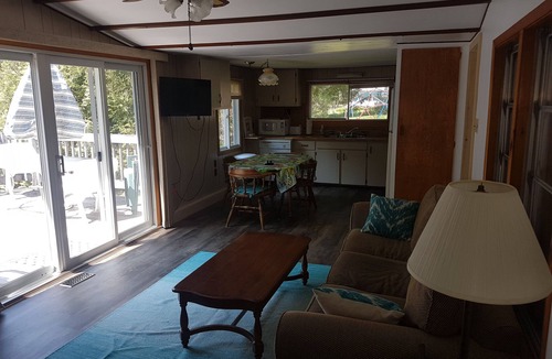 Bala House | Lake Muskoka Cottage with Sandy Beach