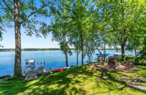 Buffalo House | Lake Pulaski Getaway