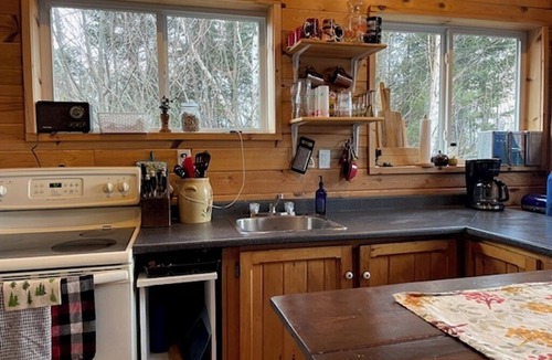 Algoma District Cottage | Lake Superior Waterfront Cottage ! 2BD + Loft