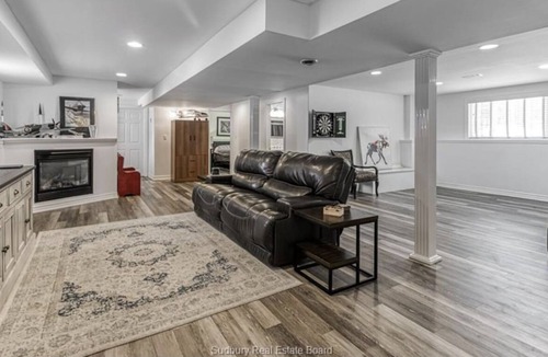 Manitoulin District Apartment | Lake View Monthly Summer Rental Home 2 + 2 Bdrm/ 2 bath+ Den + Yoga Gym Room