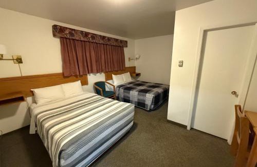 Kenora Hotel | Lake-Vu Motel