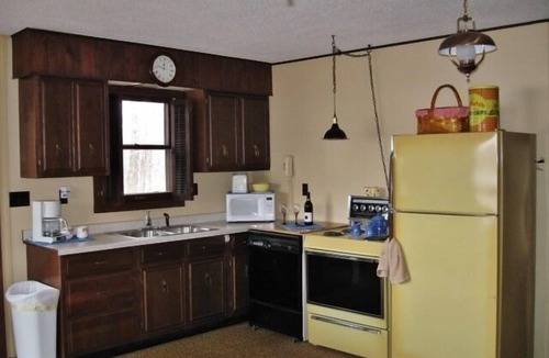 Longville Cabin | Lakefront Cabin w/Private Dock: Boat, Fish & Swim