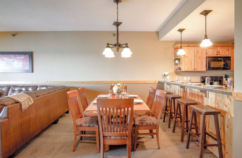 Two Harbors Condo | Lakefront Condo: Pool, Hot Tub, Sauna, Fireplaces, Deck