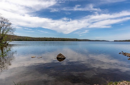 Hastings Cottage | Lakefront Cottage-Rice Lake