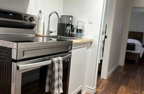 Gravenhurst Cabin | Lakefront Getaway Sparrow Lake Muskoka Beach House