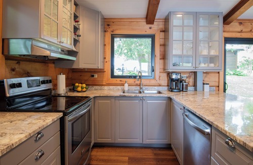 Dunsford Cottage | Lakefront Summer Sunsets