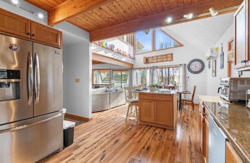 Briar Crest Woods Ski Chalet | Lakefront with Beach Game Room Fire-pit and More