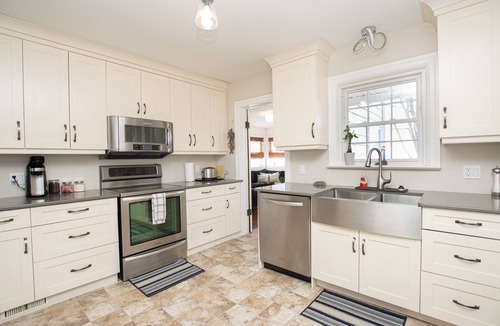 Harwich Cottage | Lakeside Cottage