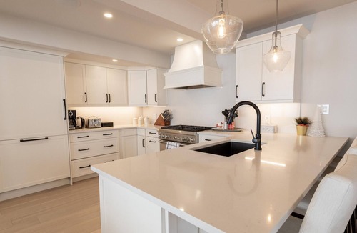 St. Williams Villa | Lakeside Family Villa with views of Lake Erie