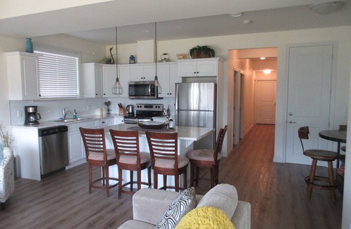 Osoyoos House | Lakeside Getaway
