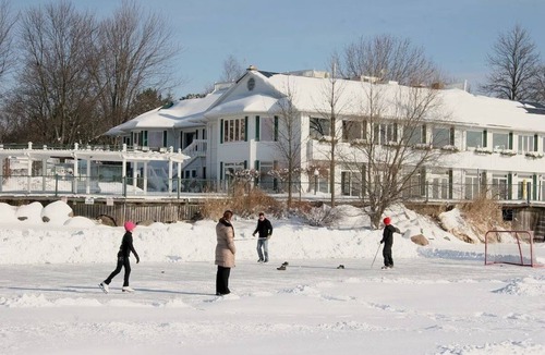 Otonabee-South Monaghan Cottage | Lakeside Getaway Perfect for Families: Playgrounds & Nature Trails