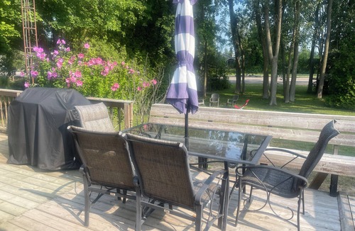 Long Point Cottage | Lakeside Living with Liana on the shores of pristine Long Point Beach sleeps 8!