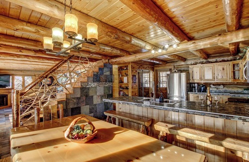 Nevis House | Lakeside Log Home with Pontoon & Game Room - Perfect for Families & Getaways!