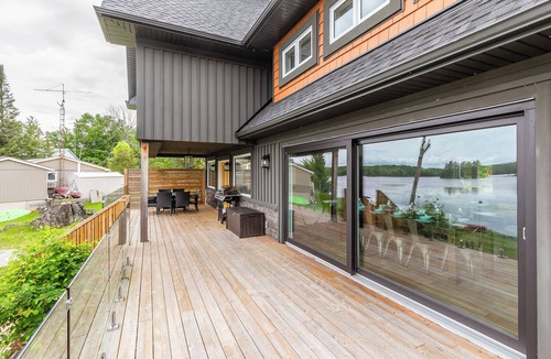Trent Lakes House | Lakeside Summer Sanctuary on Little Bald Lake