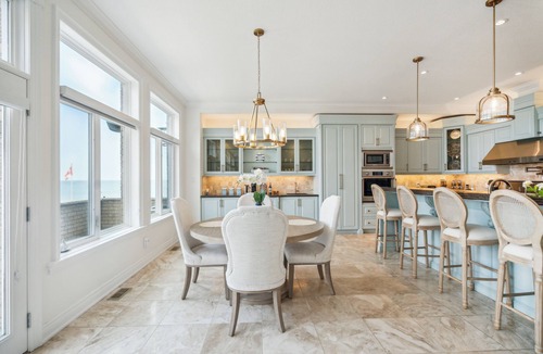Stoney Creek Villa | Lakeside Villa – Luxury Waterfront Retreat with Skyline Views