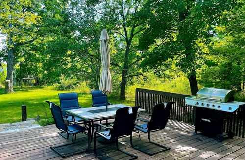 Bobcaygeon Cottage | Lakeview Cottage with Private Swimming Pool