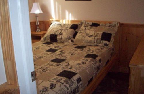 Algonquin Highlands Resort | Lakewoods Cottage