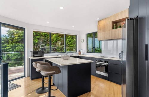 Langs Beach House | Langscape - Langs Beach Holiday Home