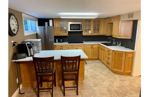 Georgetown Apartment | Large, bright garden level - in a great location!