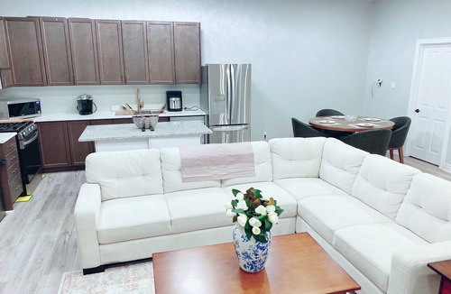 King Villa | Large Estate 3 Bedroom luxury Villa