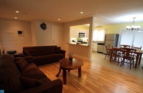 Grand Bend Cottage | Large Family sized Cottage w/heated Pool, Firepit, huge yards, parking, A/C