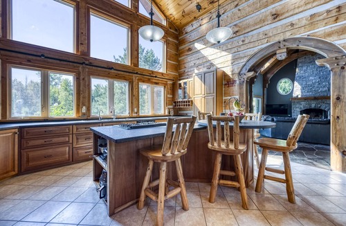 Dashwood House | Large Grand Bend Getaway. Swim, Golf, Relax