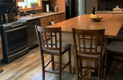 Dysart et al Cottage | Large Modern Elegant Year-Round Cottage Haliburton Lake with a Beautiful View