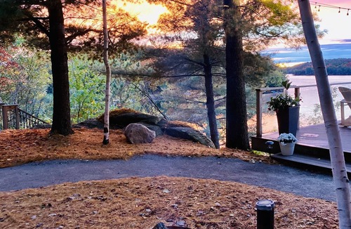 Windermere Cottage | Last Two Weeks of Summer Available- Large Dock, Hot Tub, Beach w Water Toys