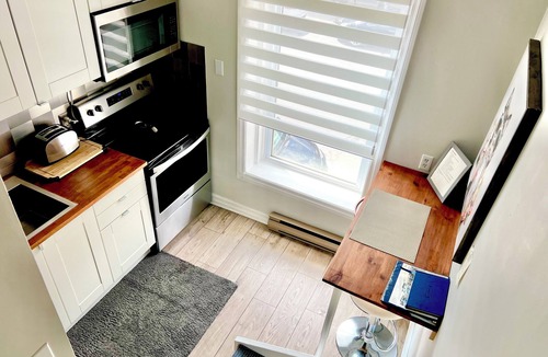Perth Apartment | Latakia - European style deluxe maisonnette facing the historic Tay River Basin