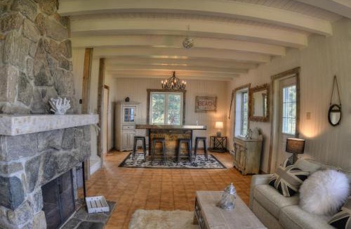 Port-au-Saumon Ski Chalet | Les 2 Iles