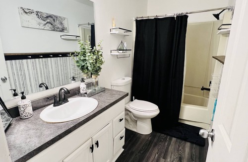 St. Paul House | Level Up Suite