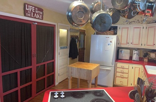 South Haven Cabin | Little Bear Cabin Rental Snowmobile, Boat, and Jet Ski Rentals Available