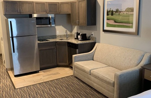 New London Hotel | Little Crow Resort & Conference, Trademark by Wyndham