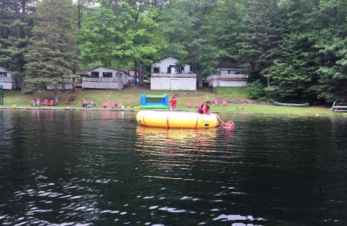 Algonquin Highlands Resort | Little Hawk Resort & Marina