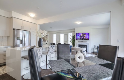 Bradford House | Live large in a cozy space