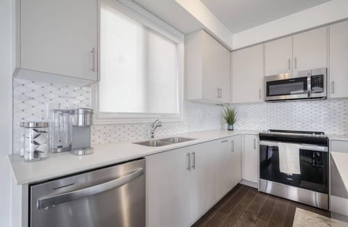 Bradford House | Live large in a cozy space