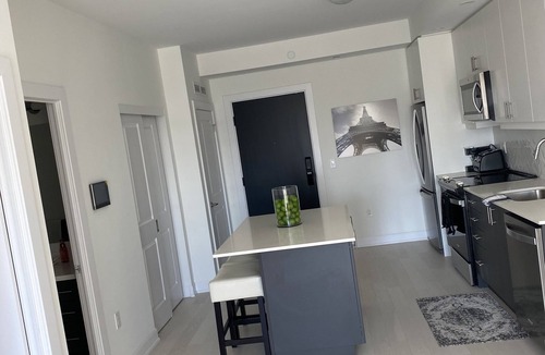 Oakville Condo | Live in Lux