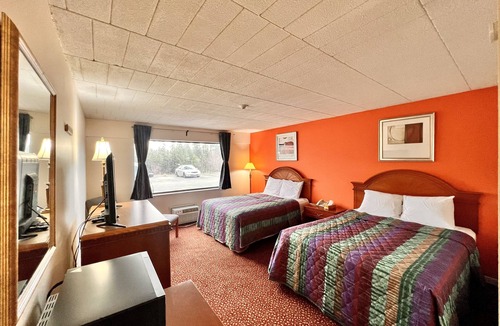 Lively Hotel | Lively Inn & Suites