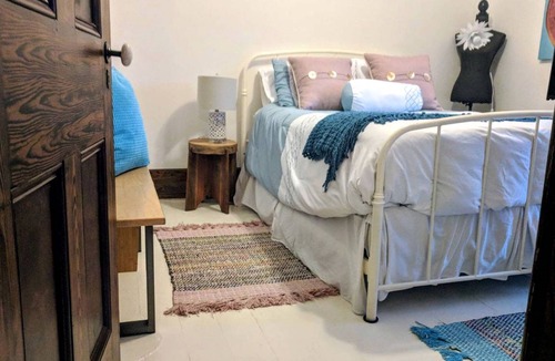 Mono Cabin | Lodge ∙ 1 bedroom ∙ 2 guests