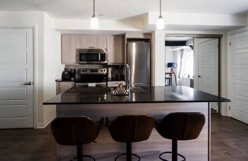 Downsview House | Loft Townhome in Toronto's Downsview Park
