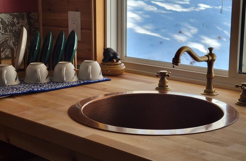 Adjala-Tosorontio Cabin | Log cabin near Hockley Valley