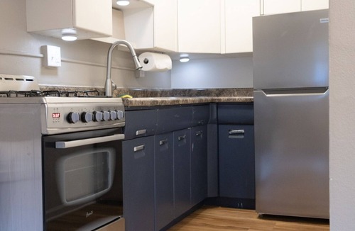 Whittier Apartment | Long term rental in central Minneapolis W/Rental Car