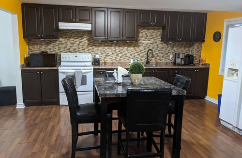 Bradford Apartment | Lovely basement apartment in the heart of Bradford