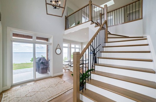 Port Dover Cottage | Lux Lake House on Private Beach + Peloton