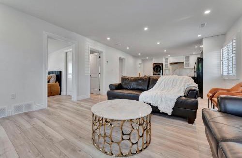 Port Dover Apartment | Luxe Lodges Lake Erie