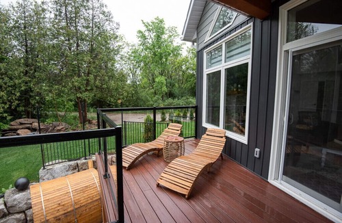 Fenelon Falls Cottage | *LuxNew Cottage* Fenelon Falls Waterfront Cottage for 8