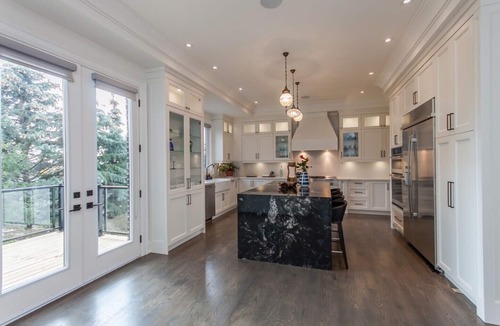 Richmond Hill House | Luxurious 5 bedrooms, 6 bath Custom Home