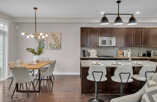 Ottawa Division House | Luxurious and Beautiful House